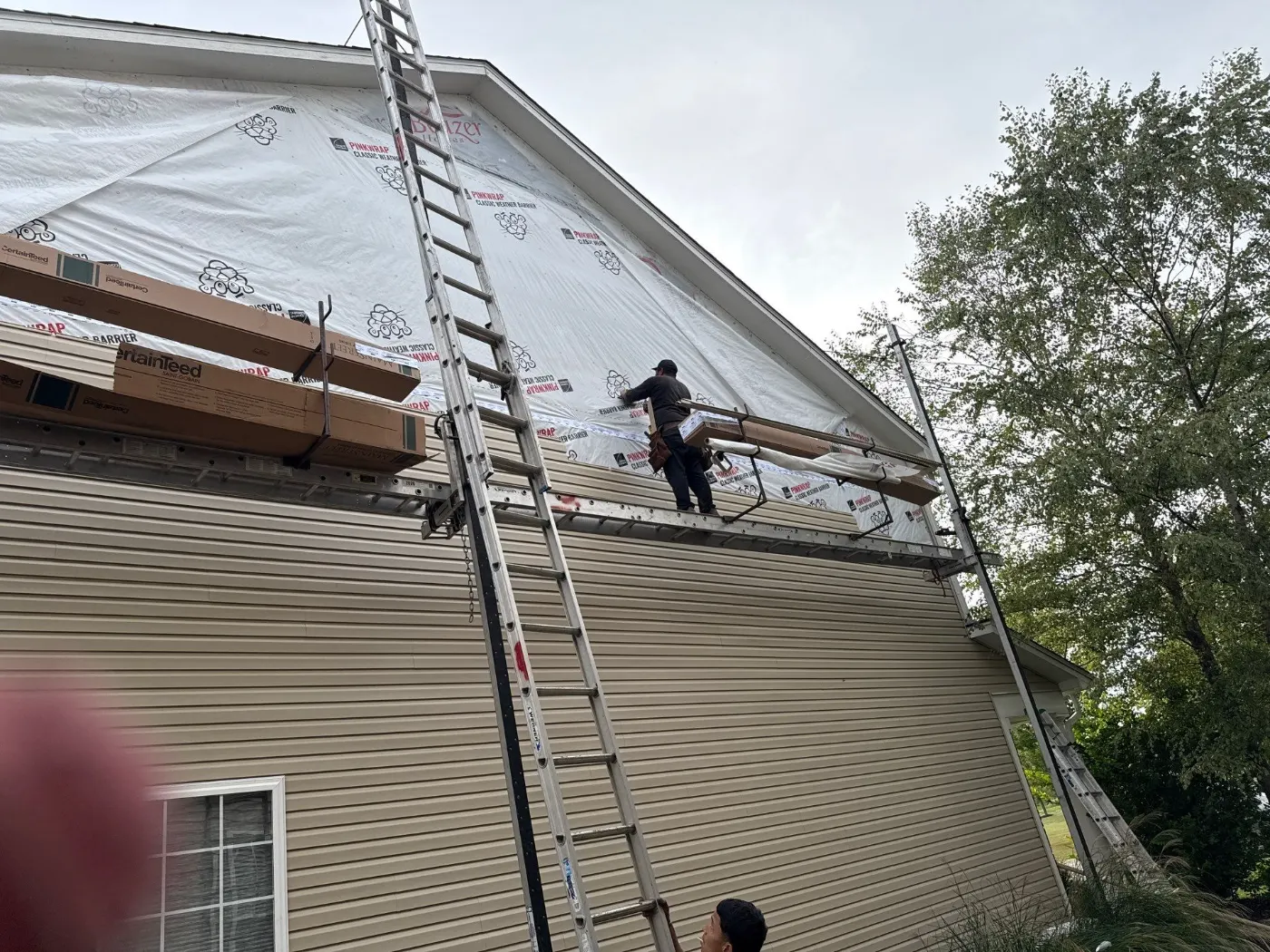 Vinyl siding replacement completed in Mount Comfort